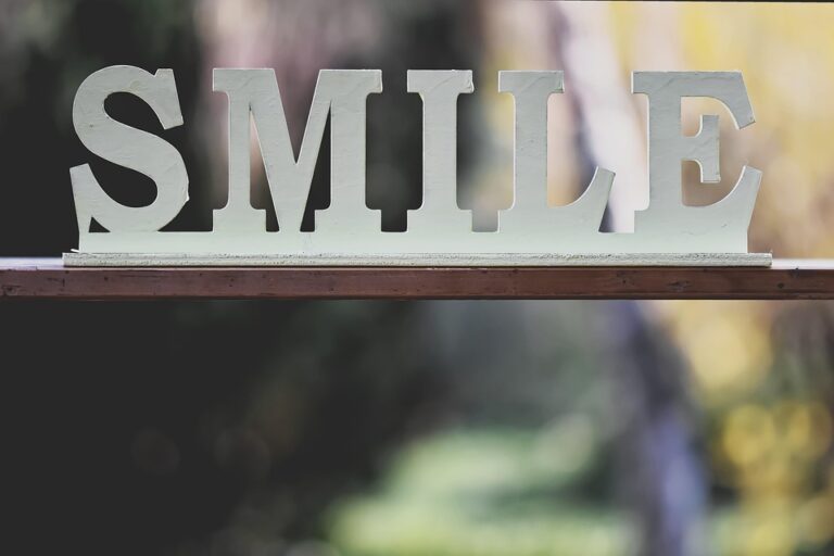 smile-5014307_960_720.jpg